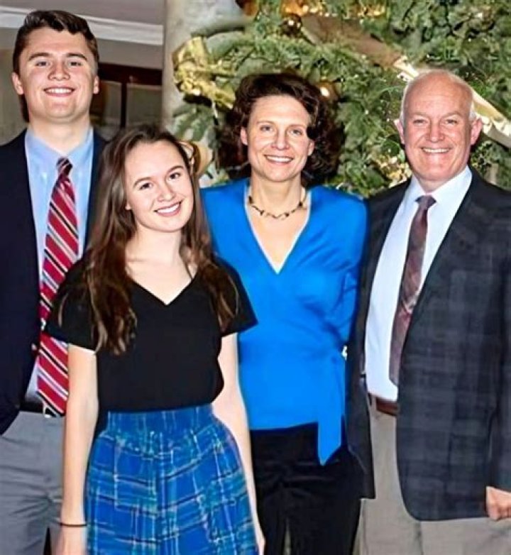 A Look Into The Bio, Wiki, Age, Height, Parents, And Wife Of The Actor