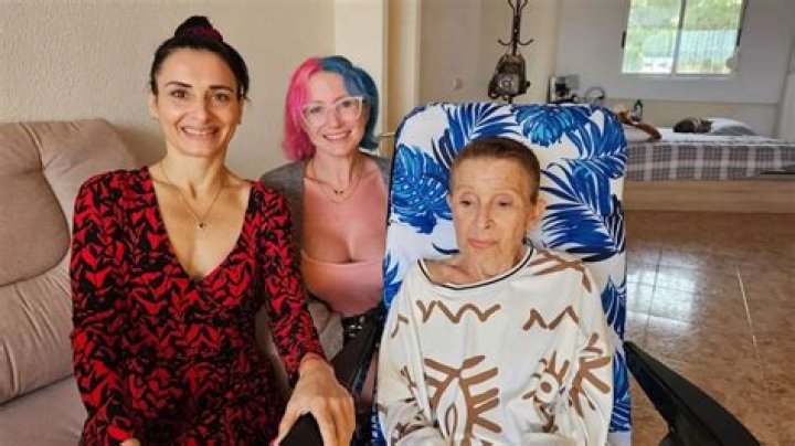 Benidorm icon Sticky Vicky made 'millions' before death as daughter plans to take over