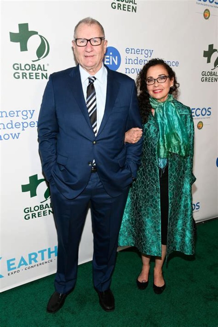 Caitlin Erin ONeill Height, Weight, Net Worth, Age, Birthday, Wikipedia, Who, Nationality, Biogra