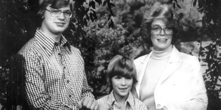 Exploring The Life Of Joyce Dahmer, The Mother Of Jeffrey Dahmer