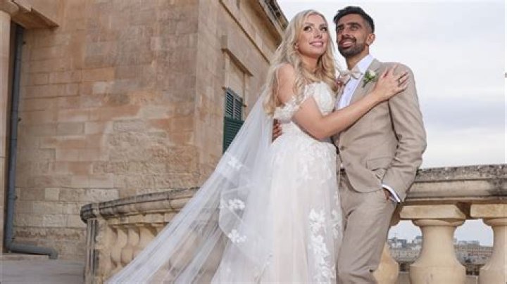 Unveiling The Mystery: Vikkstar's Girlfriend Revealed