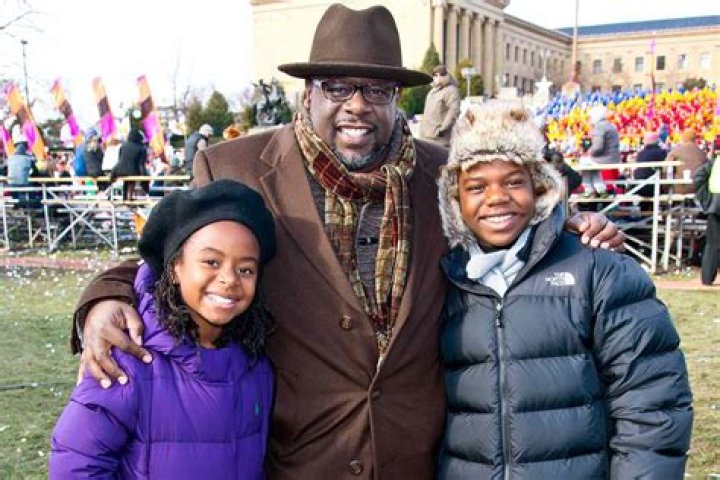 Who Is Croix Kyles? Cedric The Entertainer Son- The Neighborhood Casts Wife, Lorna Wells, Daughte